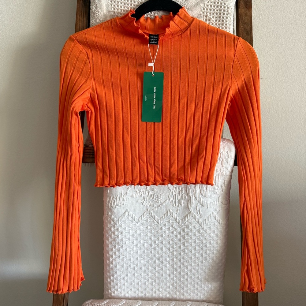 SHEIN Orange Ribbed Lettuce-Trim Cropped Flare Long Sleeve Shirt with Mock Neck